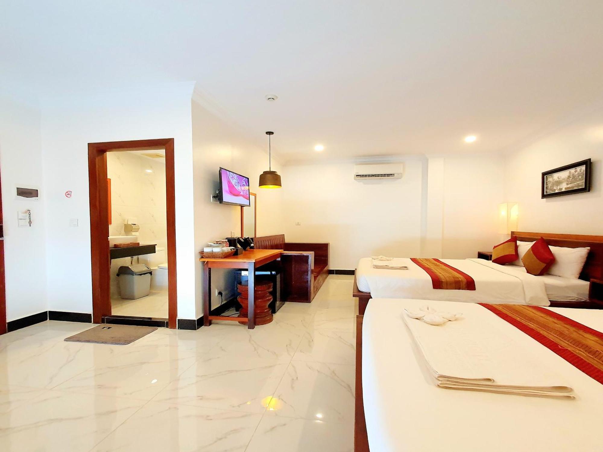 Darling Pub Hostel Сиемрип Экстерьер фото