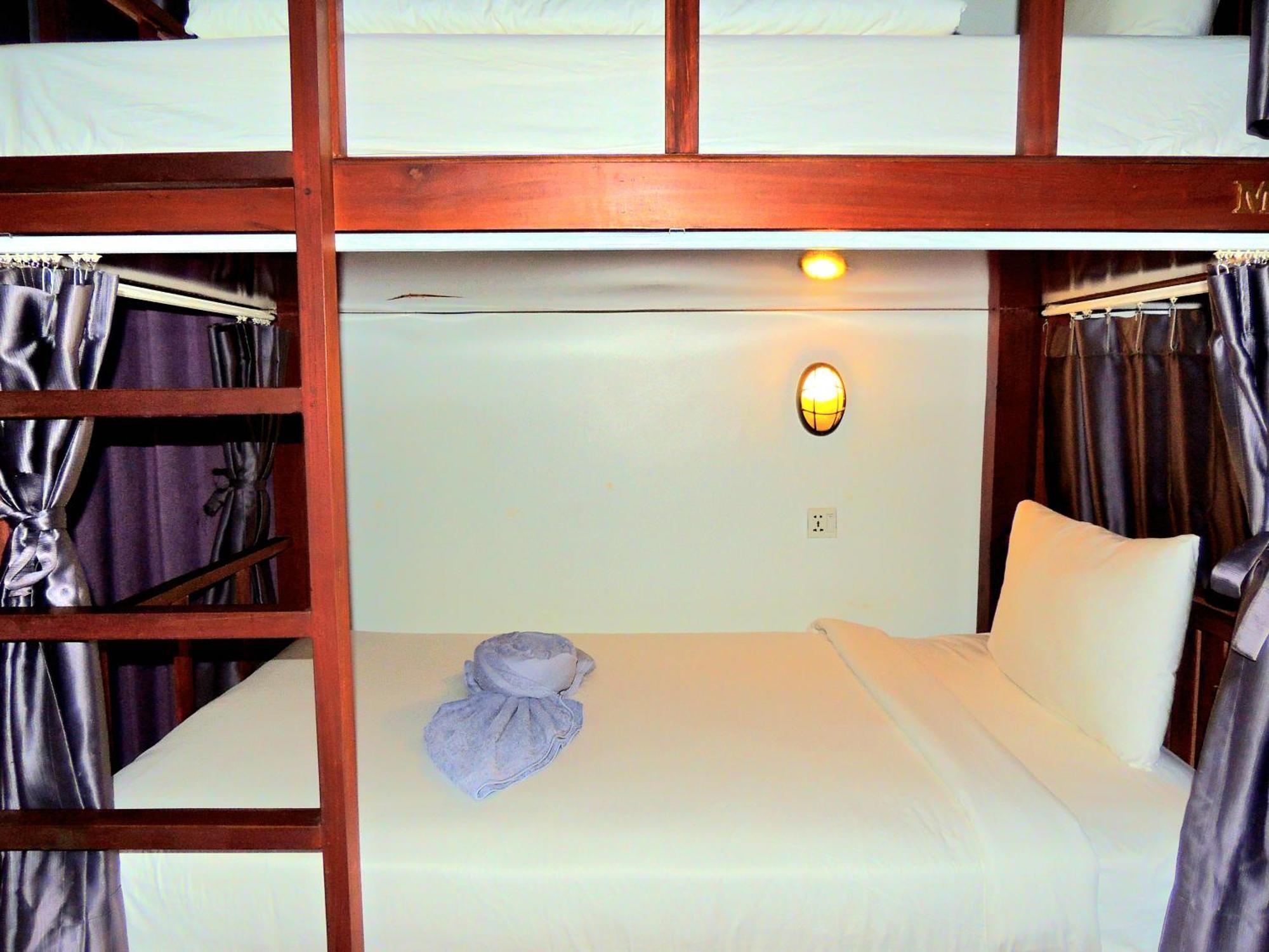 Darling Pub Hostel Сиемрип Экстерьер фото